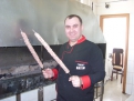 Шеф-повар ТРЦ «Баку» Хатам Наврузов считает, что шашлыки хороши и без специй.