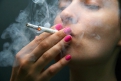 С 1 июня запрещено курение на рабочих местах и рабочих зонах, которые находятся в здании.
