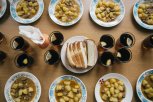 В столовой сельской школы Мазановского района хранили просроченные продукты