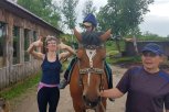 Амурским семьям с особенными детьми предлагают прогулки на лошадях и занятия в «Мягкой Школе»
