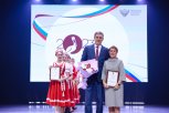 Десять педагогов наградил Василий Орлов на закрытии Года педагога и наставника