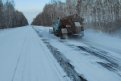 После прохождения западного циклона амурские дороги чистят от снега. Фото: mintrans.amurobl.ru