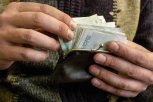 Пенсионерка из Благовещенска отправила мошенникам накопления и кредиты почти на 11 миллионов рублей