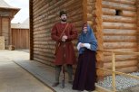Экскурсии и свадебные фотосессии: туристов зовут посетить Албазинский острог в майские праздники