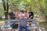 «Храните свои семьи»: амурские поисковики вернули домой потерявшего память 71-летнего мужчину