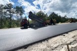 Амурские дорожники заасфальтировали важный участок Натальинского перевала