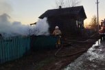 Утренний пожар уничтожил дом в селе Магдагачинского округа