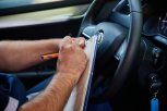 В Благовещенске неизвестный автомобилист насмерть сбил женщину и покалечил подростка