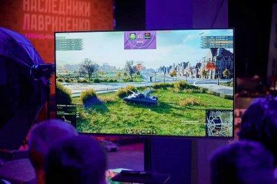 Школьники из Тынды стали первыми в виртуальных и реальных танковых боях на фиджитал-турнире