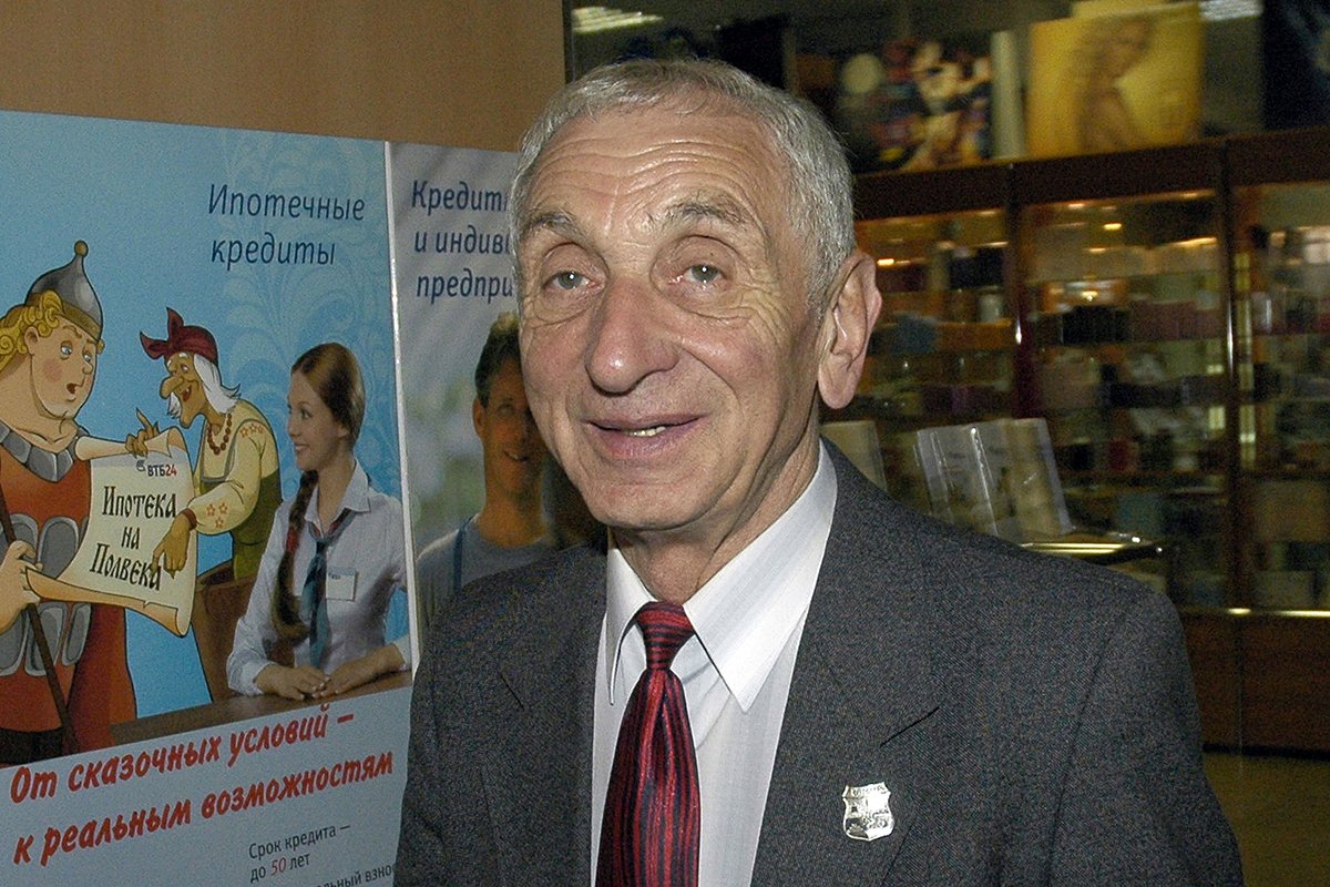 В свои 77 лет Марк Шульц был полон энергии. Фото: Андрей Оглезнев