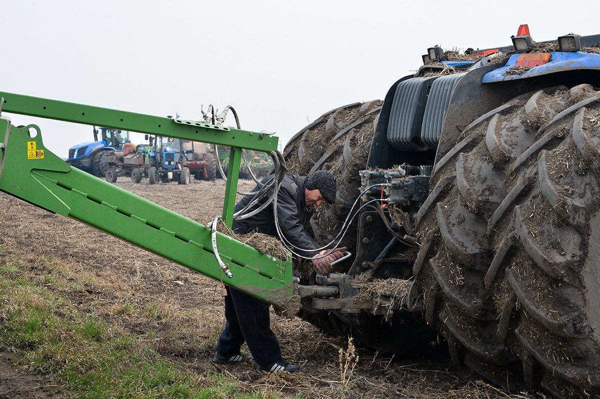 С. Вологдин: «Случаев отъема техники ни лизинговыми компаниями, ни банками зафиксировано не было»