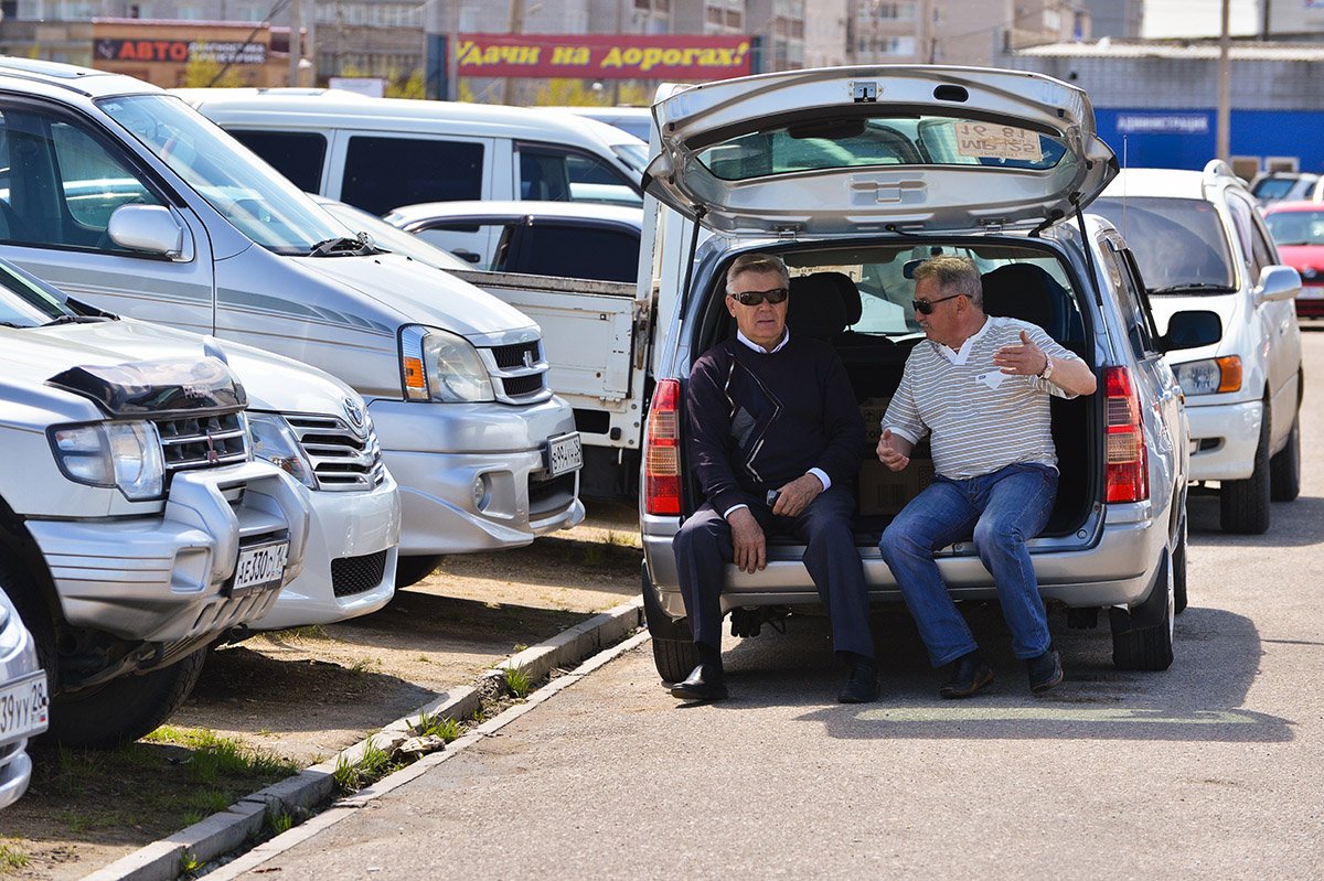 Автолюбителям, у которых закончился срок действия полисов, видимо, придется ходить пешком.