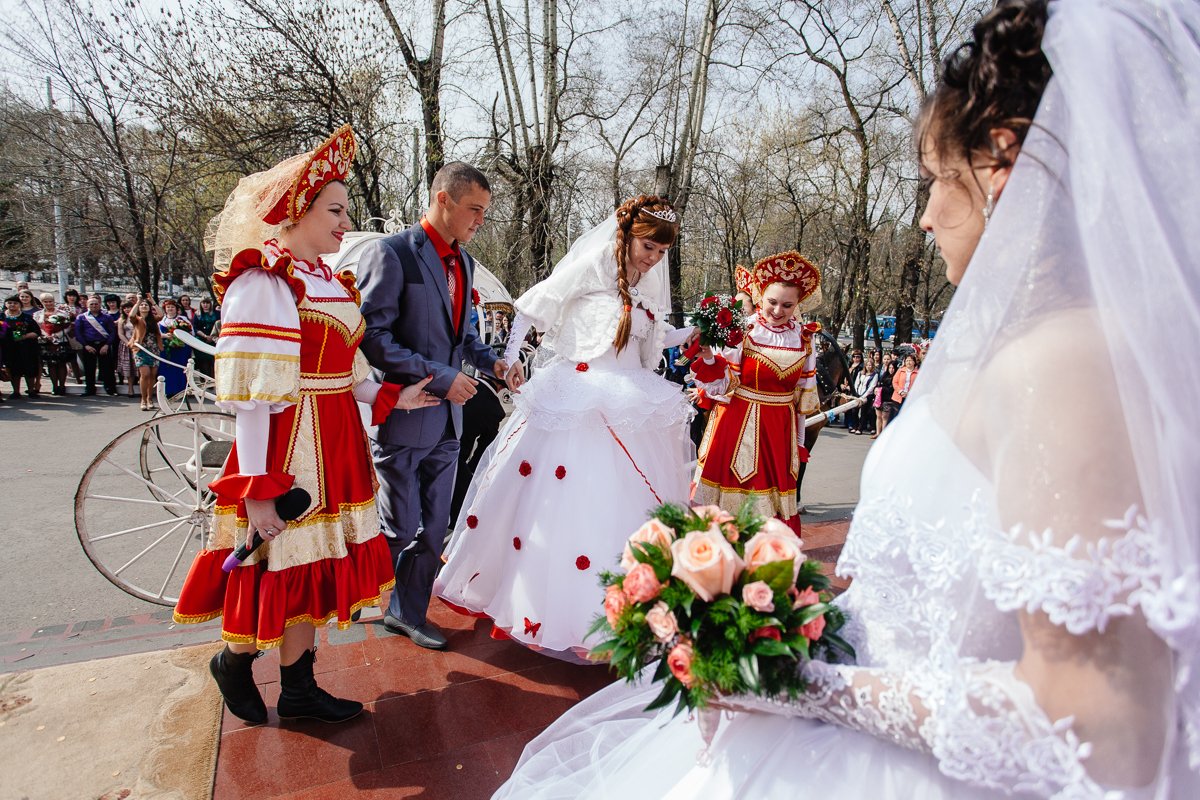 Красная горка приметы на свадьбу Красная горка приметы на свадьбу