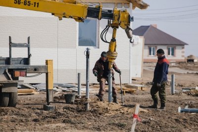 Дмитрий Медведев: «Закончить строительство жилья для подтопленцев должны в срок»