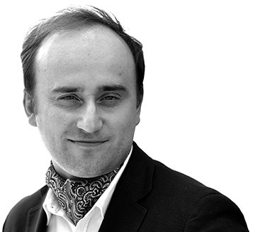 Праздники по шаблону / Приближаются последний звонок в школах и выпускные в детских садах. По своей значимости это, наверное, главные праздники в учебных заведениях, и, конечно, они станут одними из самых запоминающихся событий для детей и родителей. Но какими будут эти праздники? К сожалению, сюрпризов ждать не приходится: сценарий этих мероприятий из года в год повторяется, как и 10, 20, 30 лет назад, — во всяком случае в Тынде, считает журналист АП Павел Козменчук.