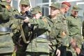 Амурских кадетов познакомили с вооружением спецназа УФСИН
