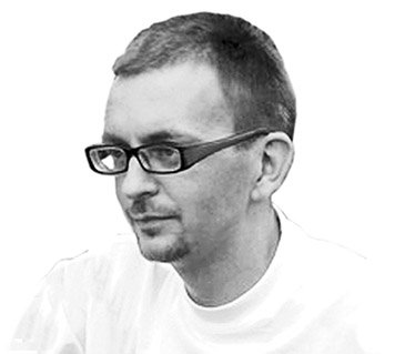 Большая рыба / 2014 год, когда он превратится в 2015-й, может войти в историю не только мирового, но и нашего родного кинематографа. Впервые за много лет в качестве номинанта на «Оскар» отправлен действительно претендующий на статуэтку фильм — не про войну, а в кои-то веки про нас.