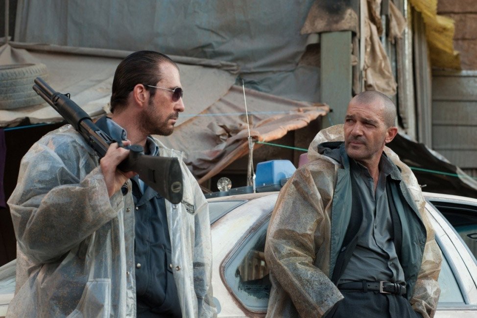 Кадр из фильма «Страховщик». Фото: kinomassa.net