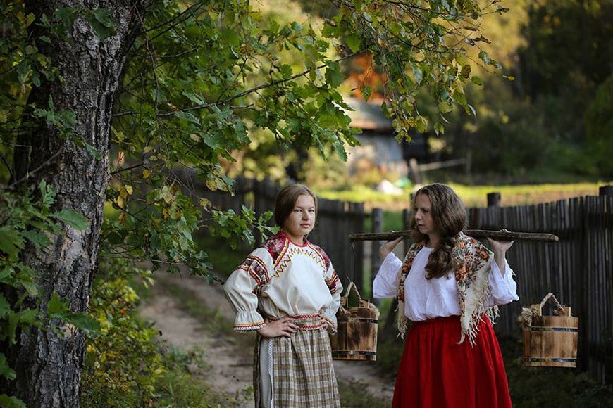 Задача — окунуться в деревенский быт. Кадр из фильма.