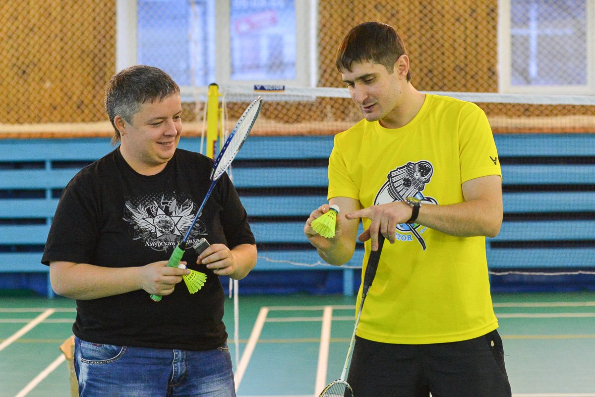 4. Жонглирование воланчиком. Фото: Андрей Ильинский