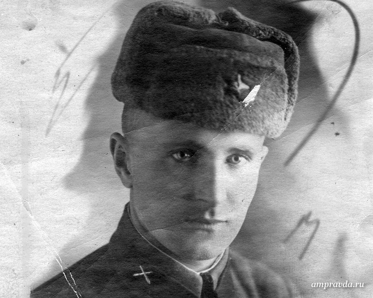 Иван Манжула пропал без вести в 1942 году.