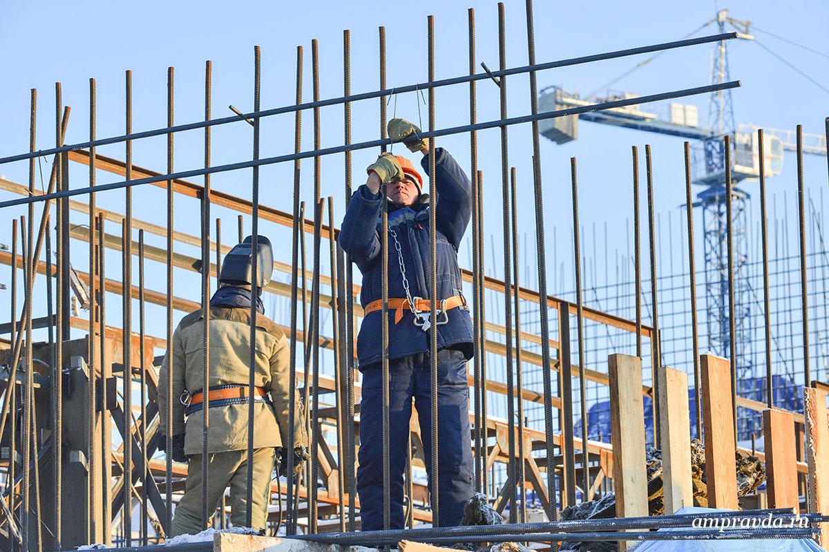 Профессию гастарбайтеров теперь будут указывать в патенте. Фото: Андрей Ильинский
