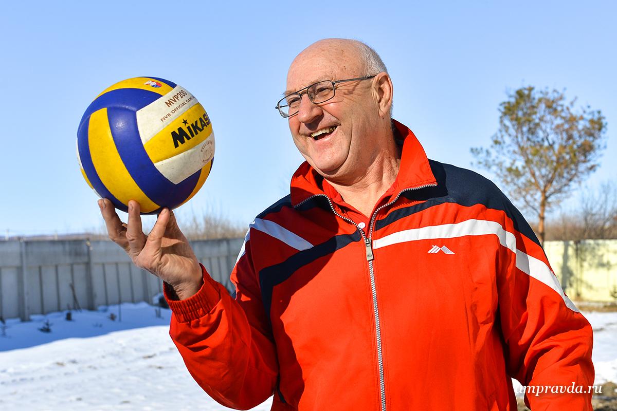 Почетный работник прокуратуры России Владимир Теркин