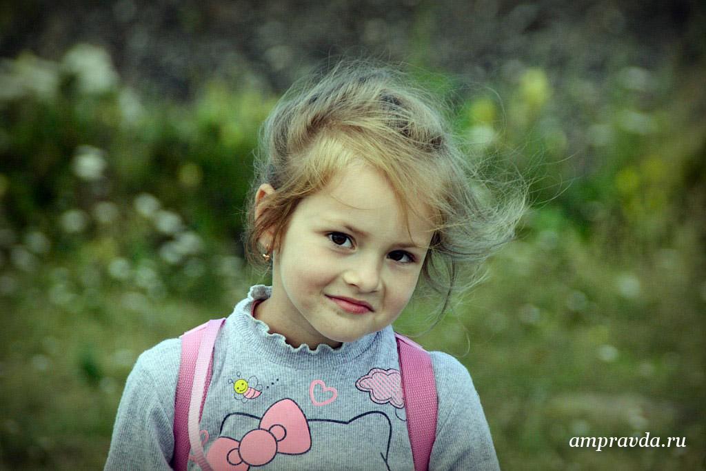 Юля Анохина, 5 лет