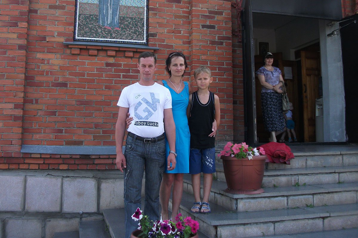 Андрей Болдырев с семьей.