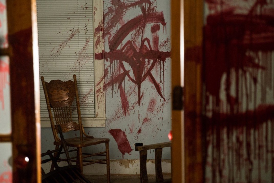 Кадр из фильма «Синистер 2»