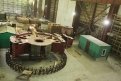 Сборка гидрогенератора на монтажной площадке ГЭС.