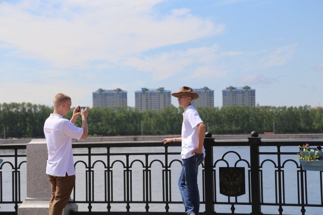 Не едет в сырую погоду