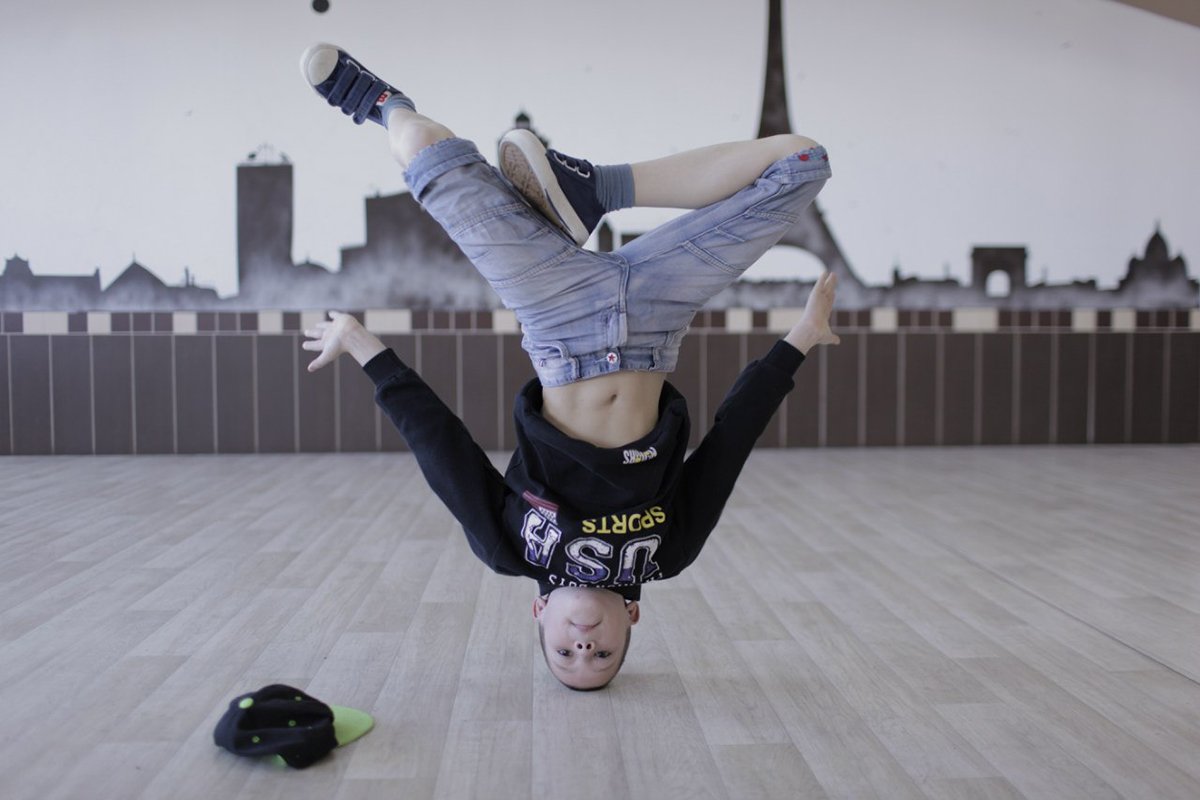 В основной состав студии, выступающий на концертах, попадают лишь отличники и хорошисты. vk.com