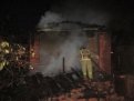 Благовещенские пожарные спасли из горящего гаража мужчину