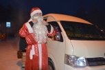 Дед Мороз катал пассажиров маршрутки в Зейском районе