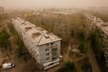Штормовой ветер принес в Благовещенск пыль с юга