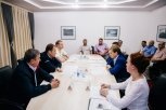 Амурские компании зайдут на космодром: губернатор встретился с главой Роскосмоса
