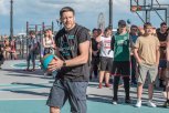 Звезды баскетбола открыли в Благовещенске центр стритбаскета