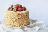 Замминистра экономики Приамурья испекла 10-килограммовый торт для фестиваля гостеприимства