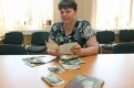 Наталья Красова-Чубарова бережно хранит фотографии родственников.