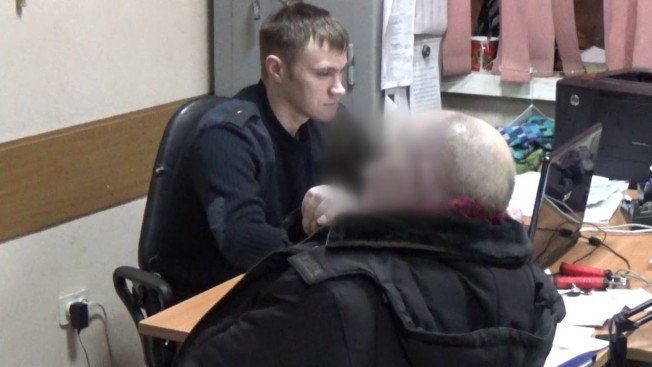 Благовещенец напал на врача поликлиники