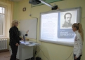Белогорские педагоги и школьники вместе осваивают новую технику.