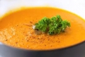 Пикантный морковный суп.