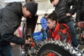 Александр Туровец (слева): «Мотоцикл работает на метаноле — метиловом спирте».