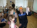 В игровой форме мастер Розеткин знакомит детей с правилами поведения вблизи электроустановок.