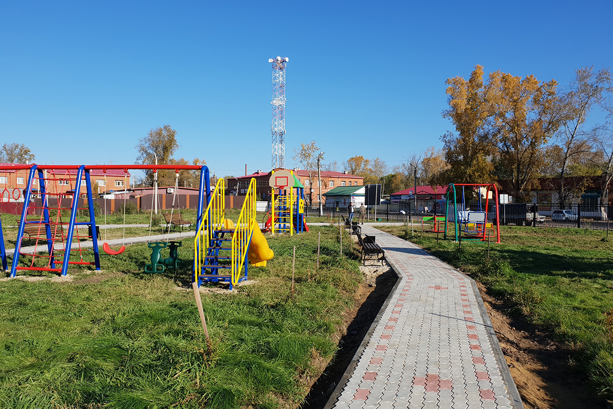 Детский парк в Тамбовке