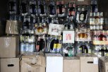 Больше 1,2 тысячи литров нелегального алкоголя уничтожат в Амурской области