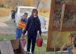 Жители села Ивановское обеспечивают свежей таежной ягодой рудники «Петропавловска»