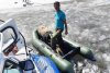 Собака и ее хозяин попали в ледяной плен на Бурейском водохранилище