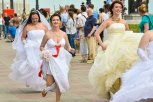 День молодежи в Белогорске отметят забегом восьми невест и пенной дискотекой